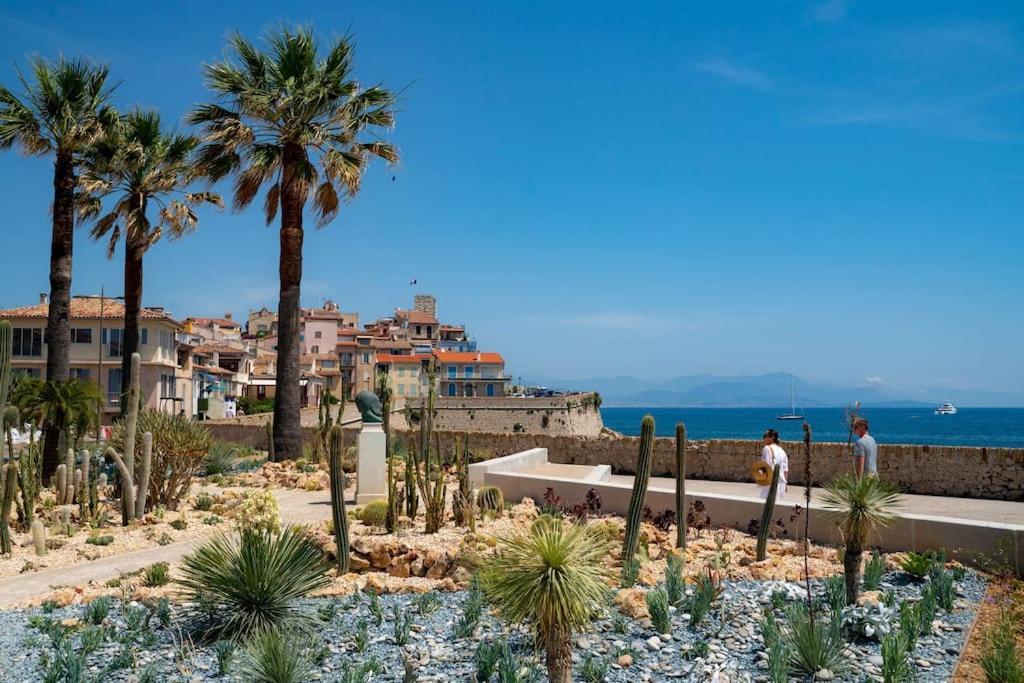 2p Remparts Vieil Apartment Antibes